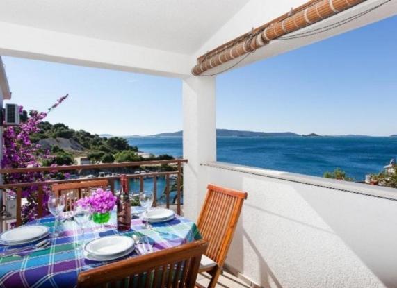 Astramaris Apartments Donji Okrug  Dış mekan fotoğraf