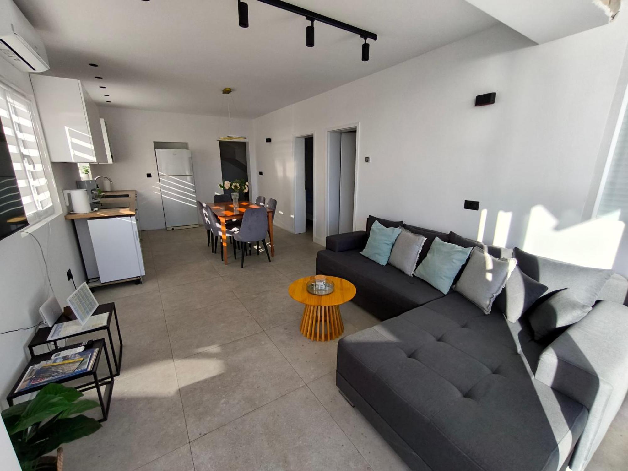 Astramaris Apartments Donji Okrug  Dış mekan fotoğraf