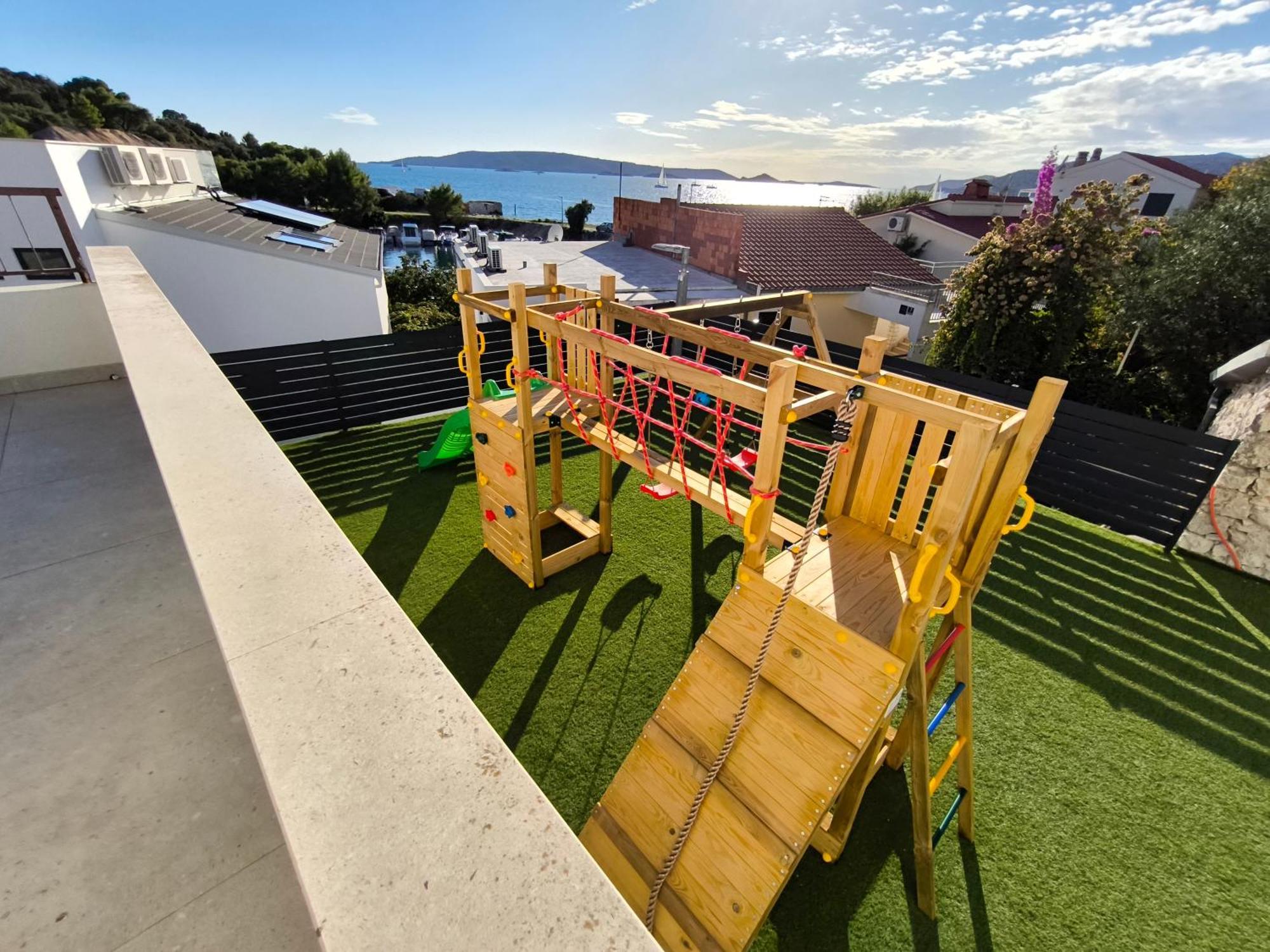 Astramaris Apartments Donji Okrug  Dış mekan fotoğraf