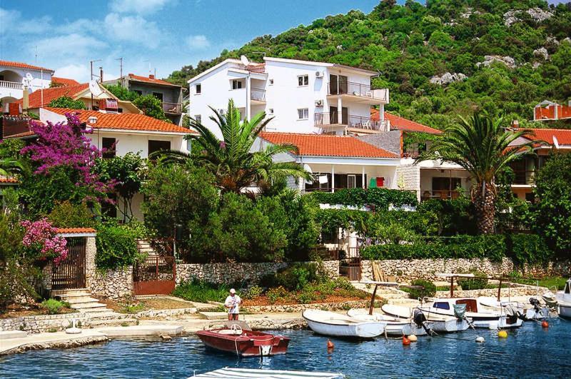 Astramaris Apartments Donji Okrug  Dış mekan fotoğraf